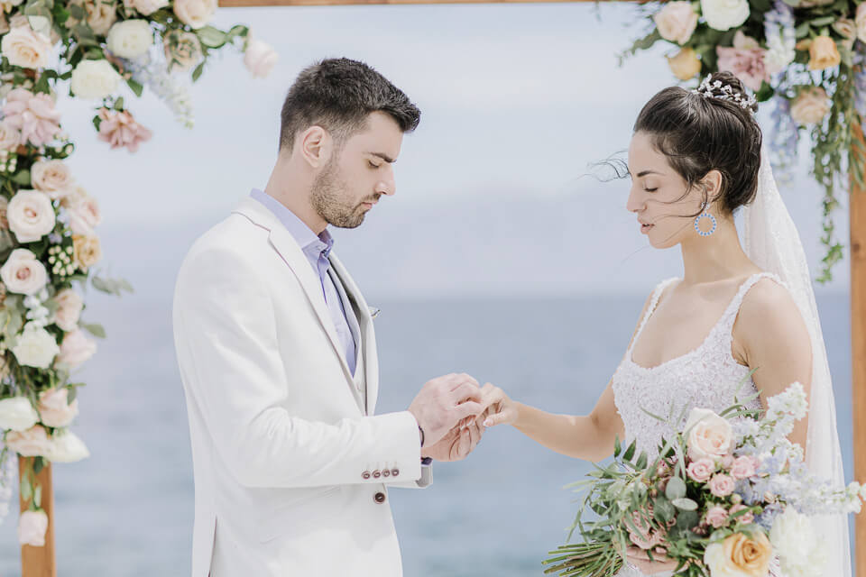 get married in Crete